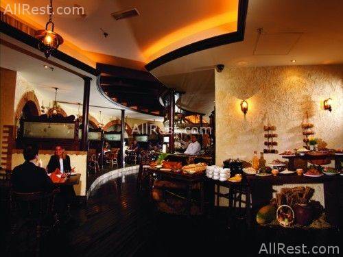 Jumeira Rotana Hotel 7